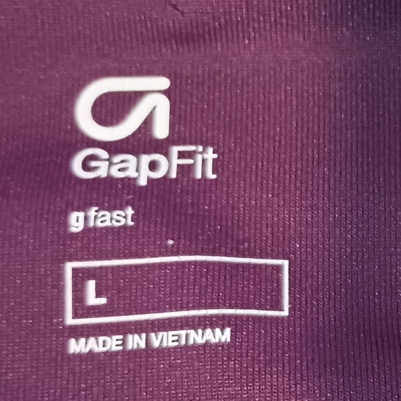 EUC ~ GapFit G-Fast Women's Plum Colored Capri Leggings (Size: Large) - Picture 5 of 6